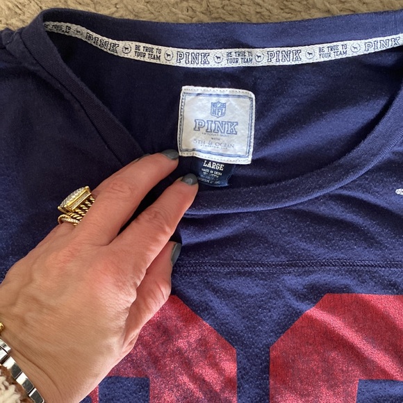 Pink New England Patriots long sleeve shirt limited edition size large - Picture 2 of 5